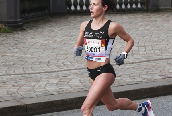 Sabrina Mockenhaupt beim Haspa Marathon Hamburg 2017